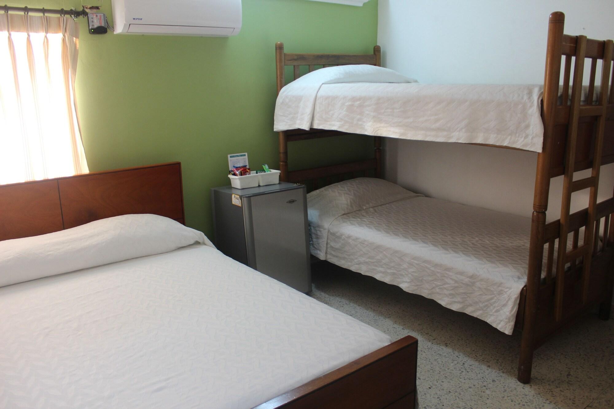 Hotel Monterrey บาร์รังกีญา ภายนอก รูปภาพ