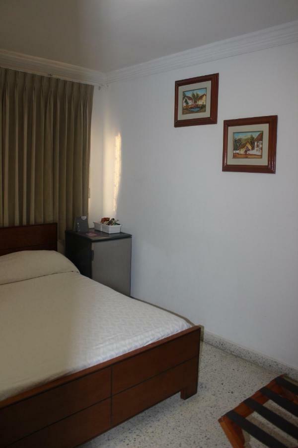 Hotel Monterrey บาร์รังกีญา ภายนอก รูปภาพ