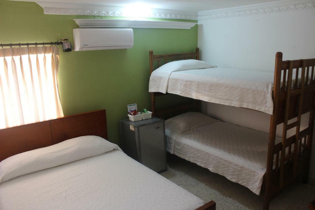 Hotel Monterrey บาร์รังกีญา ภายนอก รูปภาพ